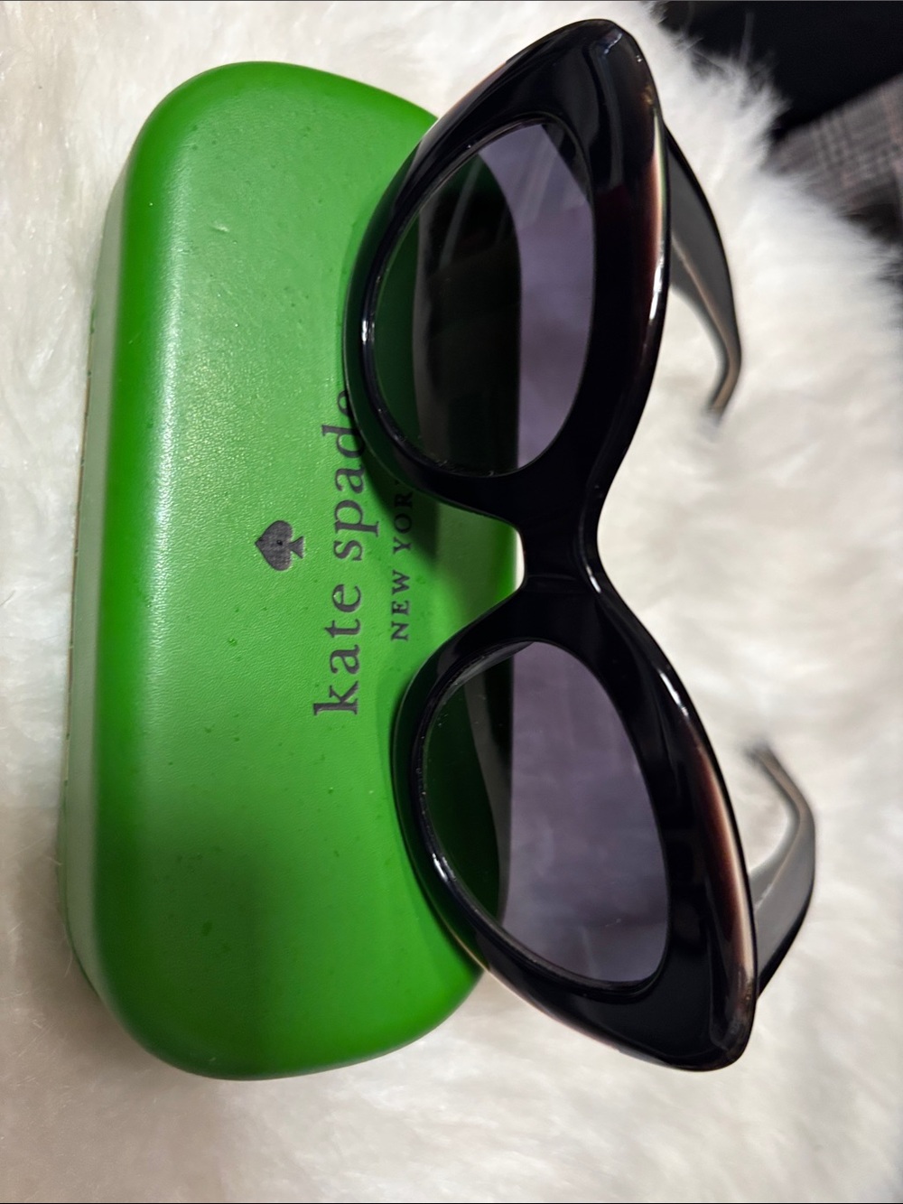 kate spade Black Cat-Eye Sunglasses with Dark Lensesi - Picture 4 of 5